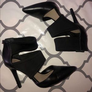 Jessica Simpson heels